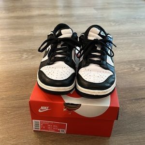 NIKE DUNKS | PANDA | BLACK AND WHITE | W9